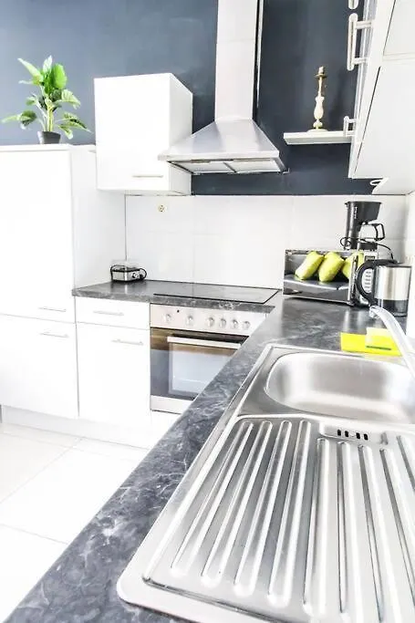 Cozy Two-Bedroom Apartment Mm16 Vienna